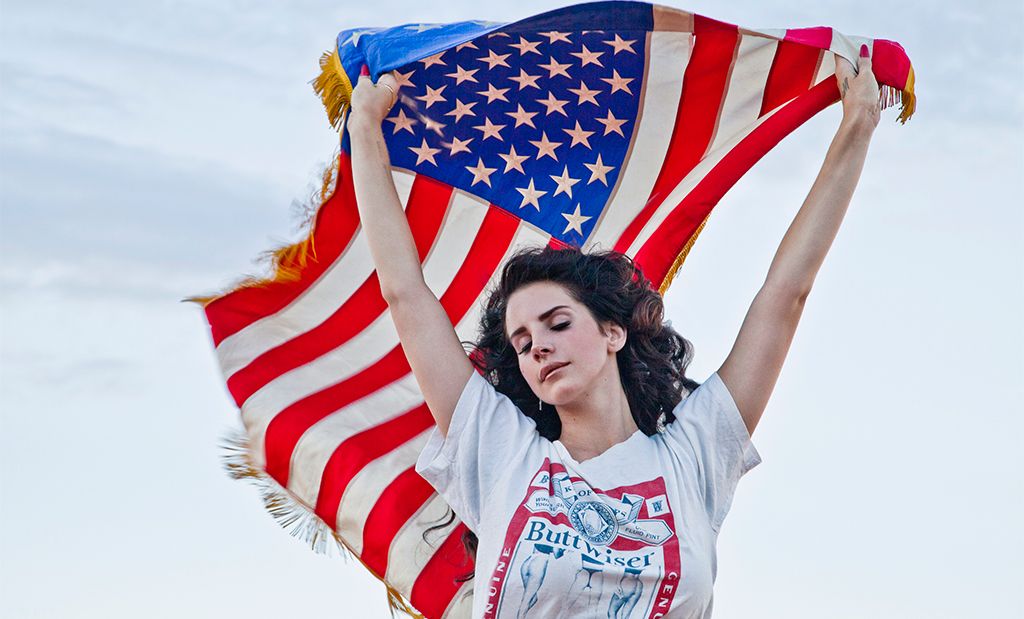 porquenovolverasaveralanadelreyconunabanderaamericana