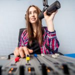 Estudio revela el poder publicitario de los anuncios leídos por locutores