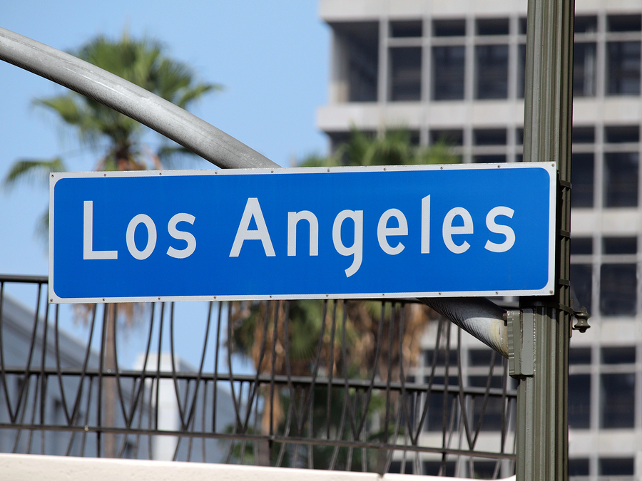 Los Angeles street sign in downtown LA. | radioNOTAS