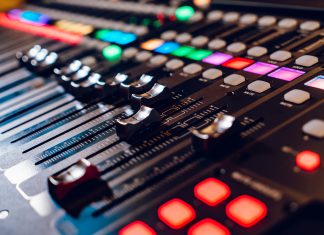 ¿Quieres iniciar tu emisora y no sabes cómo? Conoce las mesas de radio (Parte 2)