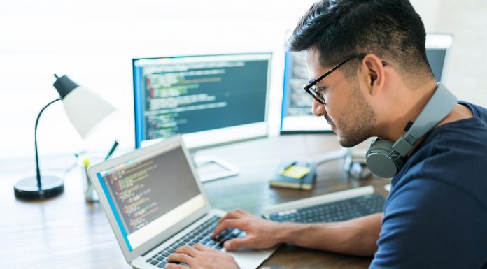 3 software esenciales de transmisión de video para estaciones de radio