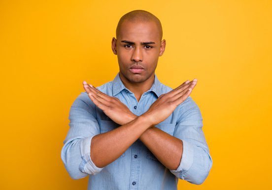 ¿Cómo comercializar a las emisoras que no son las líderes del mercado?