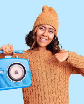 Conoce algunas habilidades y conocimientos que te ayudarán en el mundo radial