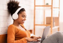 72% de consumo de audio de personas que hacen Home Office ocurre en casa