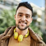 Una mirada al consumo de radio de hispanos y afroamericanos