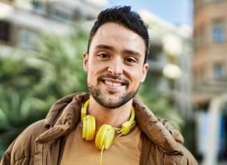 Una mirada al consumo de radio de hispanos y afroamericanos