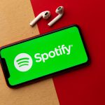 ¿Cuántos datos consume Spotify en su plan de celular?