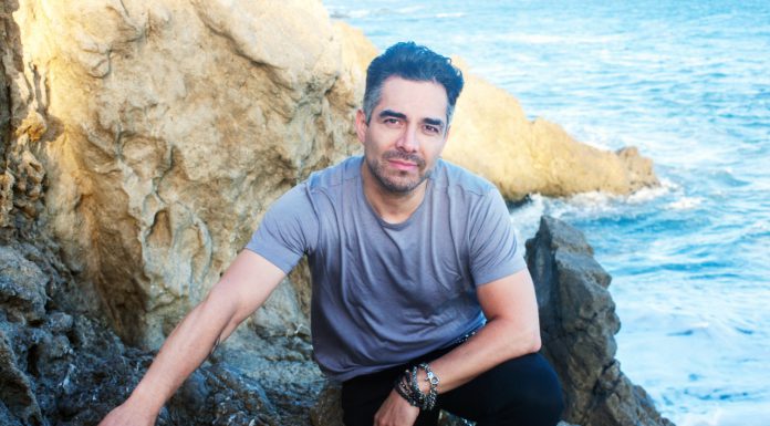 Webinar: Omar Chaparro, de la pantalla a la música