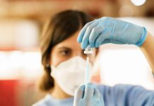 Cumulus vuelve obligatoria vacunación para empleados, ¿Más empresas se unirán?