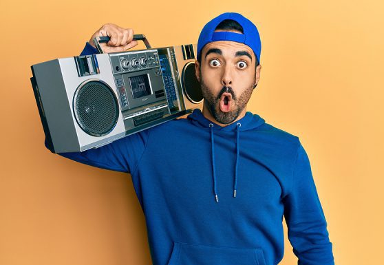 Imprevisibilidad: La llave del éxito de los anuncios publicitarios radiales