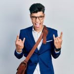 6 Formas de convertirte en EL MEJOR empleado de la radio