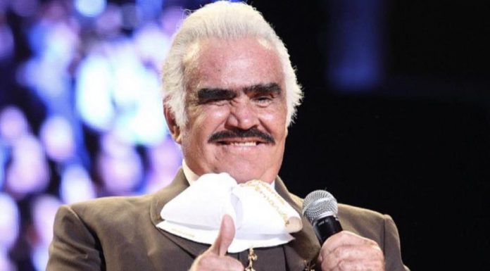 Vicente Fernández sale de terapia intensiva; continúa su recuperación
