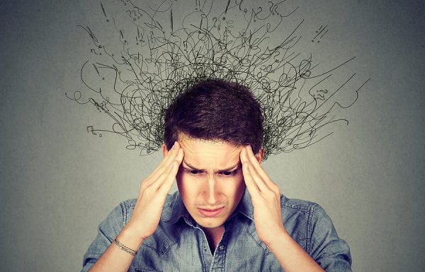 ¿Cómo enfrentar las críticas negativas hacia tu trabajo en la radio?