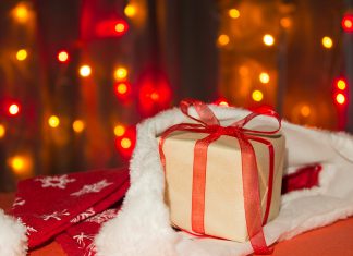 Esta navidad no envíes más tarjetas a tus clientes, ¡Destaca entre la multitud!