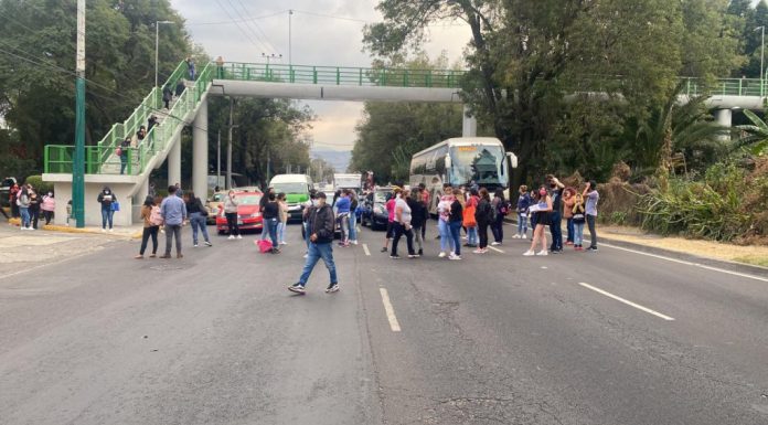 Cierran Tlalpan por no alcanzar boletos para ‘La Fiesta de la Ke Buena VIP’