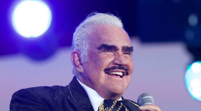 Vicente Fernández sigue siendo ‘El Rey’ de la radio: Explota el número de tocadas