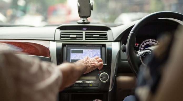 Escucha de radio en automóvil ha vuelto a niveles de principios del 2020