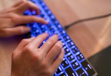 ¿Teletrabajo permanente en radio?: Ventajas y desventajas de un equipo 100% remoto