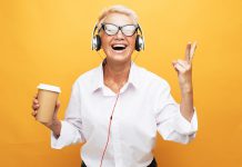 De la radio al podcast: Los veteranos enfocan su experiencia en proyectos digitales