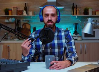 Podcast: Ejemplo de cómo los anfitriones toman el control de su marca de audio