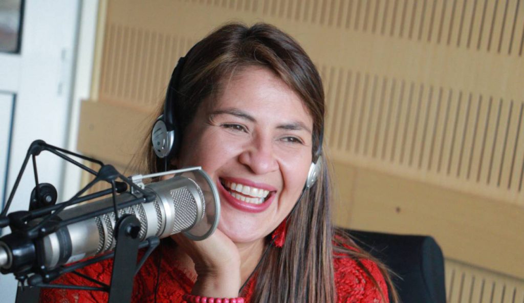 Deysa Rayo: Mi Banda Sonora con Deysa Rayo | A Vivir Que Son Dos Días |  Caracol Radio