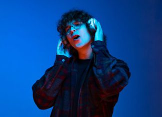 Infinite Dial 2022: Escucha de audio online crece 5%