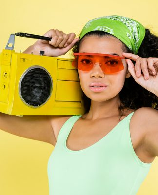 ¿Será verdad que la radio sigue liderando el mundo del audio en 2022?