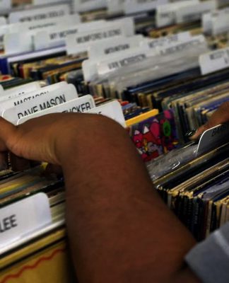 ¿Cómo escoger las canciones correctas para su emisora?