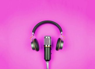 Podcasts ven aumento publicitario a medida que crecen temores por políticas de privacidad