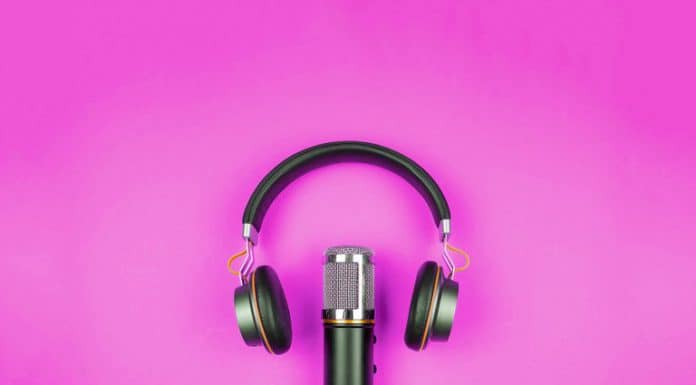 Podcasts ven aumento publicitario a medida que crecen temores por políticas de privacidad