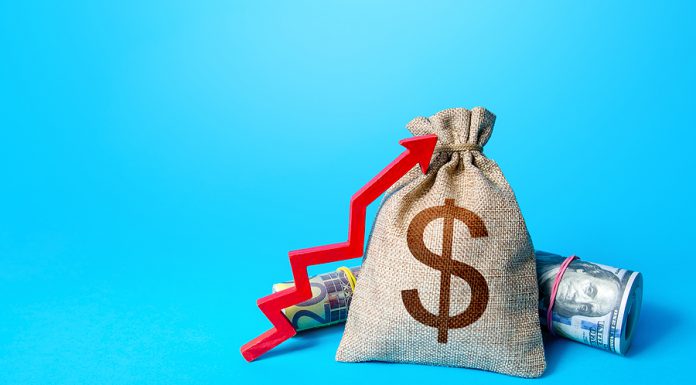 Ventas de anuncios de podcast pronostica una tasa de crecimiento anual del 10%