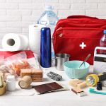 Emisoras de iHeartMedia reúnen a oyentes para llevar suministros a víctimas de huracán Ian