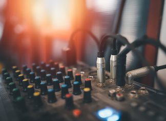 ¿Eres productor radial? 5 Hacks para que tu programa suene ACTUAL