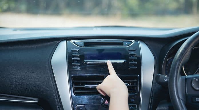 Análisis: Dentro o fuera del auto AM/FM lo tiene todo en streaming de audio