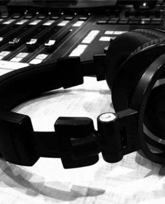 Usted trabaja en radio si…