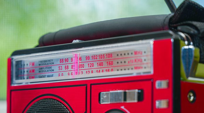 ¿Cuál es la diferencia entre la radio AM y FM?