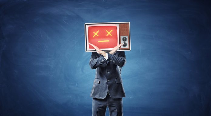 AM/FM supera a la TV con audiencia de 18 a 49 años de edad