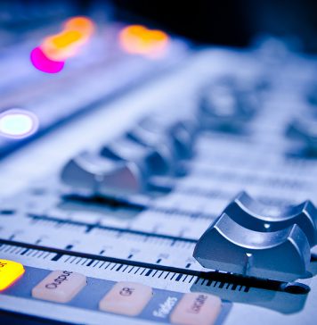 ¿Cómo se logra un bloque musical radial consistente y congruente?