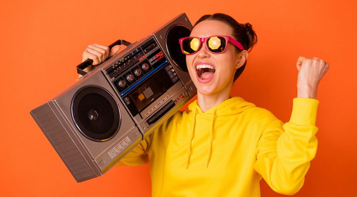 Nuevo estudio: Estadounidenses confían en la radio local