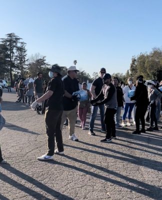 Ejecutivos de Meruelo Media ayudan como voluntarios en Los Ángeles tras incendios