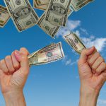 No más presupuesto federal: 5 Formas para financiar la radio pública