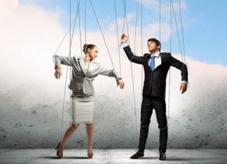 ¿Cuáles son las diferencias entre ‘ponerse la camiseta’ y abuso laboral en la radio?