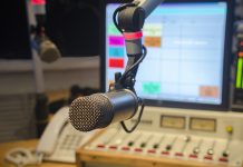 Cómo recolectar material para su turno o programa de radio