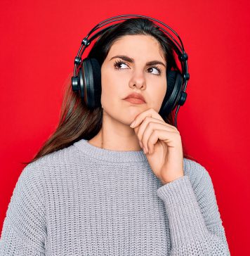 Entre la voz entrenada y la voz viral: ¿Qué valor tiene hoy ser locutor?