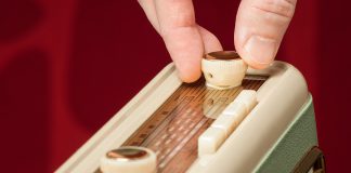 Enfocarse en los oyentes leales: La clave para la radio actual