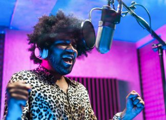 En 2025, la música latina transformó la industria musical de Estados Unidos