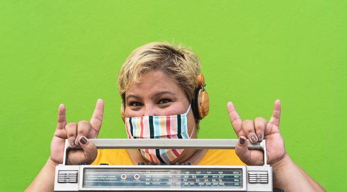 Aunque a algunos no les guste, la radio significa representación social