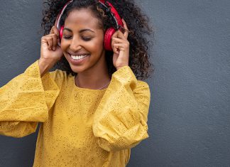 La música: El lenguaje que transforma la comunicación en la radio actual