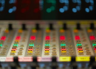 20 frases que mejoran tu imagen pública como locutor de radio