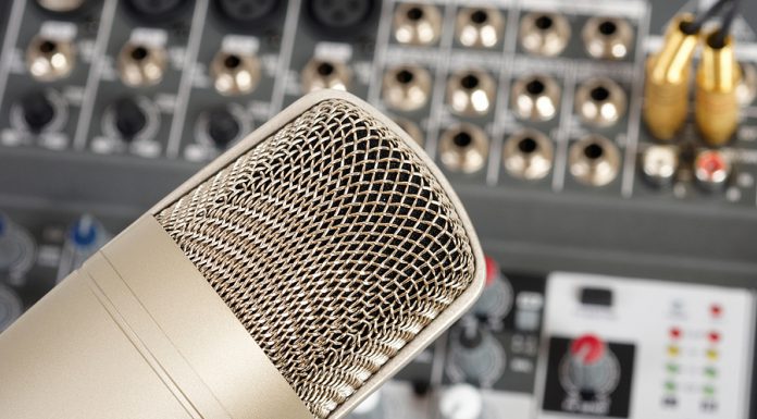 Guideline: Gasto en publicidad de audio digital crecerá 9 % en 2026